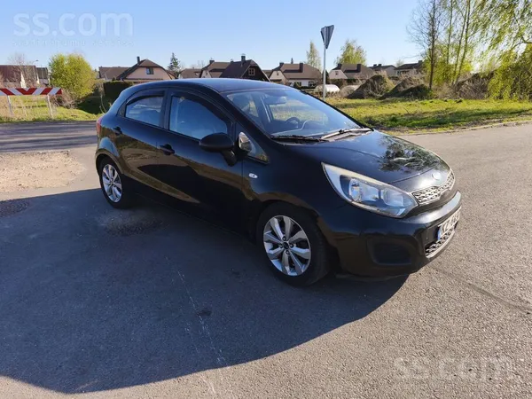 Kia Rio, ļoti ekonomiska, vid patēriņš 4l/100km
Svaigi izieta TA