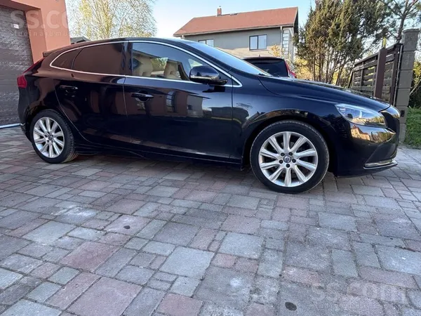 Pārdodam uzticamu ģimenes otro auto, kas mūsu īpašumā ir pēdējos 9 gadus. Au