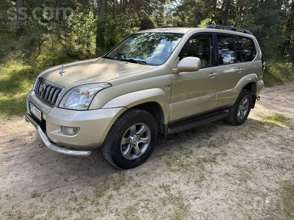 Toyota Pārdodu koptu un uzticamu Toyota Land Cruiser 120.