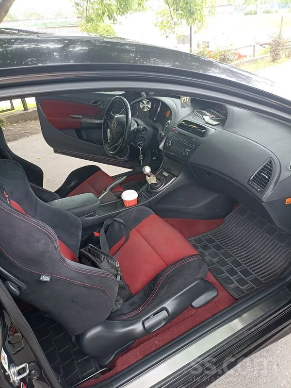 Honda Продаётся civic type R-plus (плюс). 