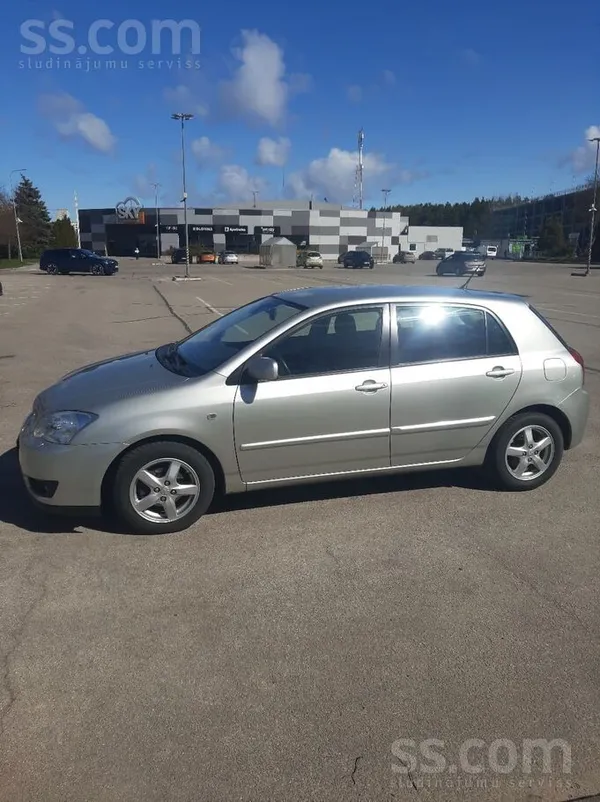 Pārdodu Toyota Corolla, izieta tehniska apskate lidz aprilim 2027.gadam. Tir