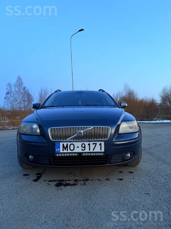 Volvo Pārdodu Volvo v50 2007 1, 6 dīzelis , mašīna laba