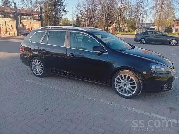 Volkswagen Pārdod VW Golf 6 Style. 