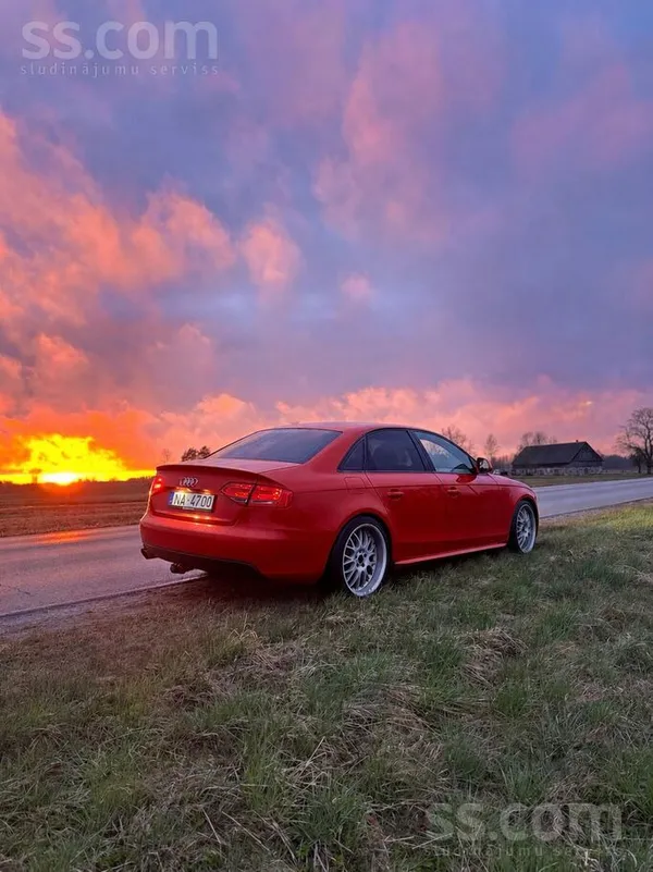 Audi Pārdodu 2008.gada audi A4 B8, ir minimālas nianses