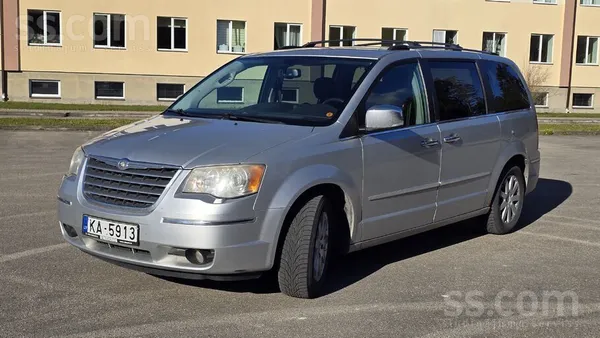 Chrysler Sakarā ar cita auto iegādi tirgoju Chrysler grand 