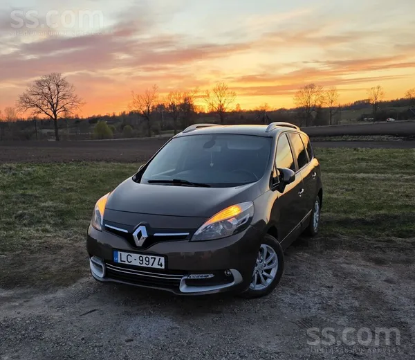 Pārdodu 2016.g. Renault Megane Scenic. 

 1, 5 dīzeļdegviela, 81Kw. 
 Maš