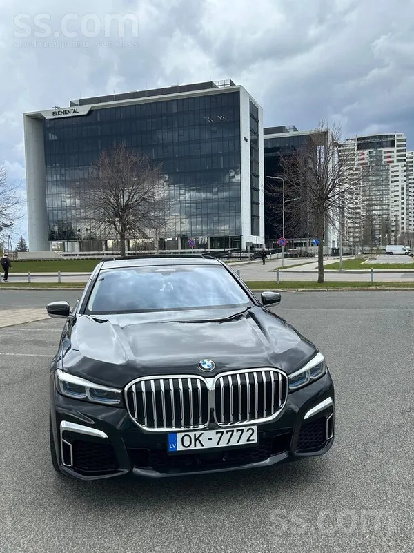 BMW BMW 730Ld sDrive G12 Lci Executive Drive Pro Sky L