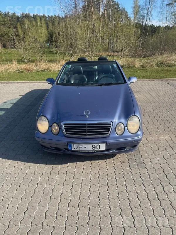 Mercedes-Benz CLK230
