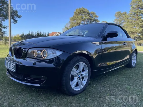 BMW Bmw 118 i kabrio ar ļoti mazu nobraukumu tikai 129
