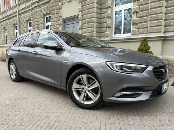 Uzticams auto teicamā kārtībā, pilnīgi nekas nav jāiegulda. Kopš iegādes per