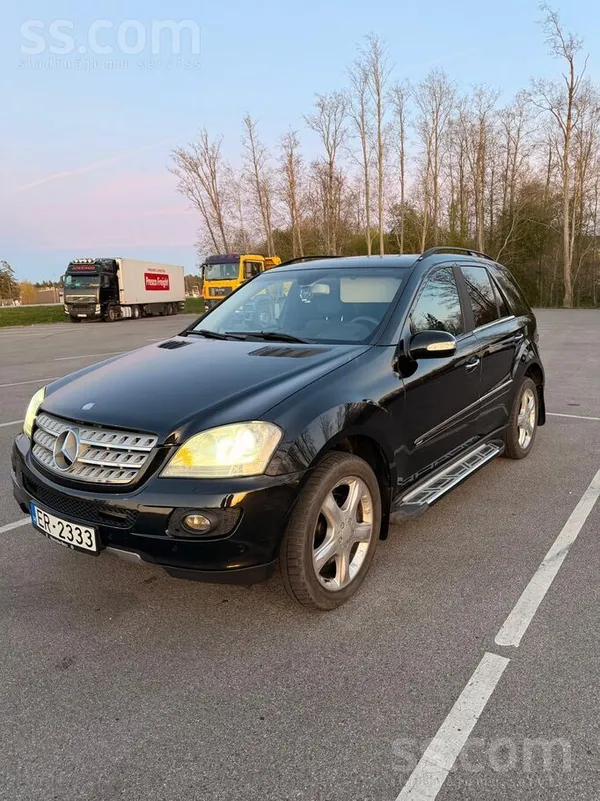 Pārdodu uzticamu ģimenes auto. Nāk līdzi arī salona auduma paklājiņi. Dodu l