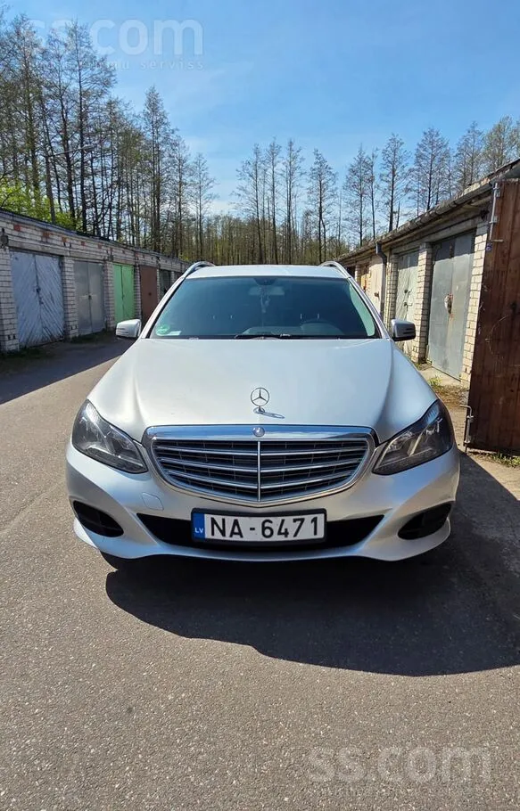 Mercedes Продаётся машина в идеальном техническом Состоянии