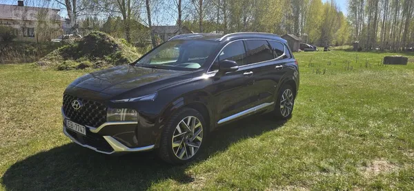 Pārdodu koptu 7-vietīgu ģimenes auto. 
Maksimālā iespējamā komplektācija Ca