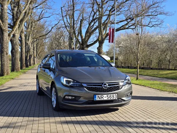 Opel Pārdod Opel Astra Sport Tourer 1.6D, 81 kw. Latvij