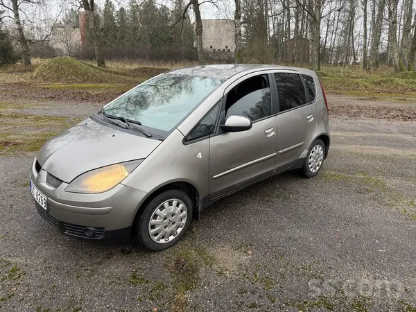 Pārdodu Mitsubishi Colt 
Auto ir bijis viens saimnieks, regulāri kopts un u
