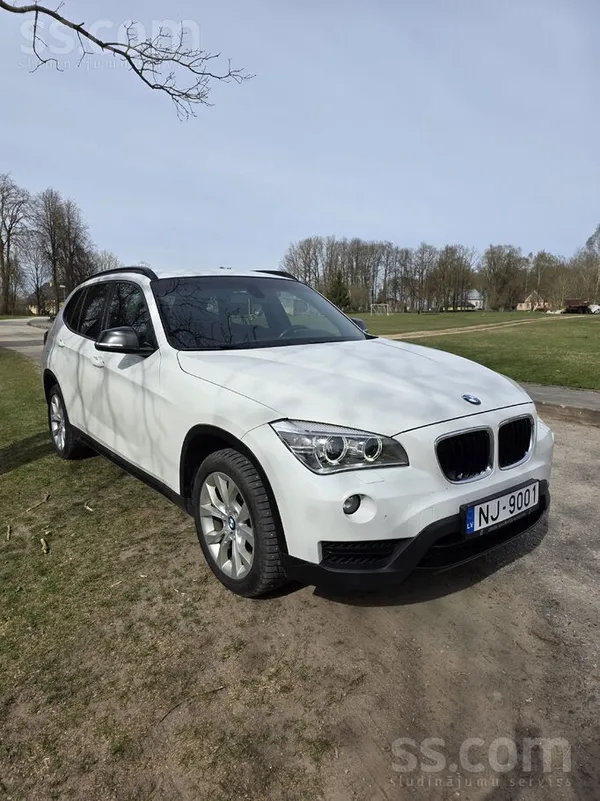 BMW Pārdodu BMW x1.