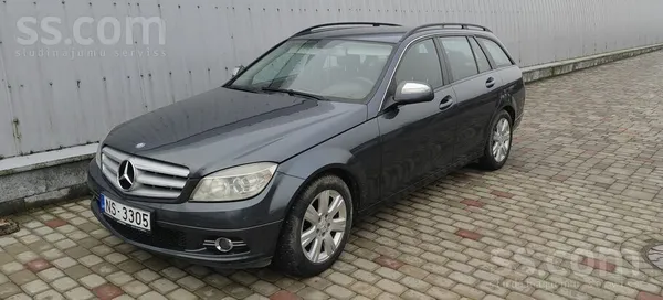 Mercedes Tirgoju ikdienas auto kurš palicis par mazu, ziemā