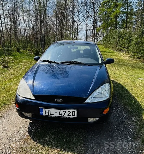 Pārdod automašīnu Ford Focus ar 1, 6 l benzīna dzinēju, ir manuālā ātrumkārb