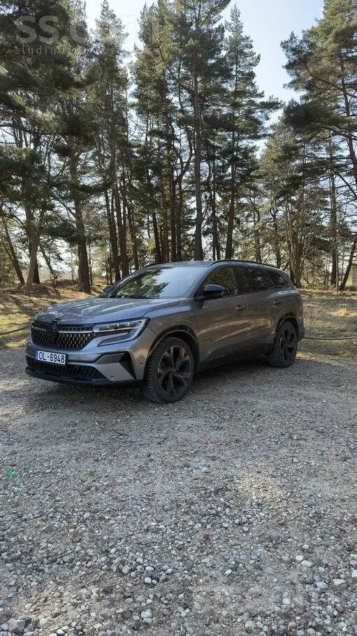 Pārdodam savu Renault Espace Hybrid. Piecas sēdvietas, 4control aizmugurējo