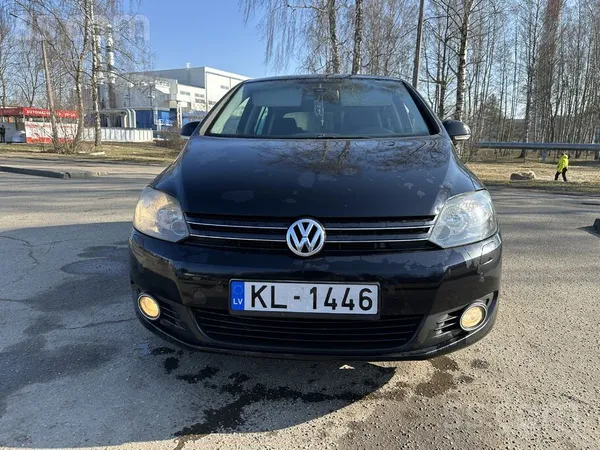Volkswagen VW golf plus 2010 gada ar ņipro 1.6 dīzeli. Jauna 