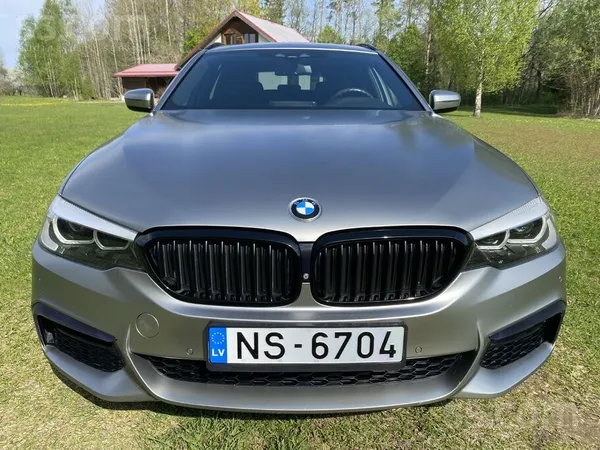 BMW Pārdod BMW 530D 265z. s. , individuāla matēta krās