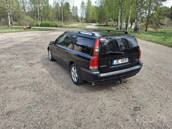 Volvo Pārdodu Volvo V70, dīzelis automāts. Nav vēlēšanās