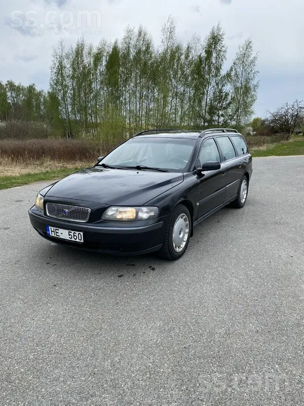 Volvo Pārdodu Volvo V70 2.4d 96kw D5