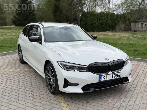 BMW Pārdod koptu un labi aprīkotu BMW 320d Touring (20
