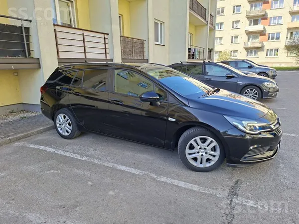 Pārdodu Opel Astra Sports Tuorer

Lielisks, ekonomisks auto, ar orģinālu n