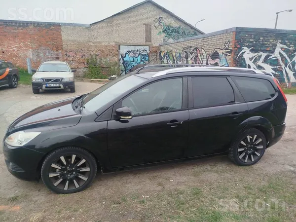Pārdod Ford Focus ar sistu aizmuguri. Ir braucams. Apskate beidzas uzreiz pē