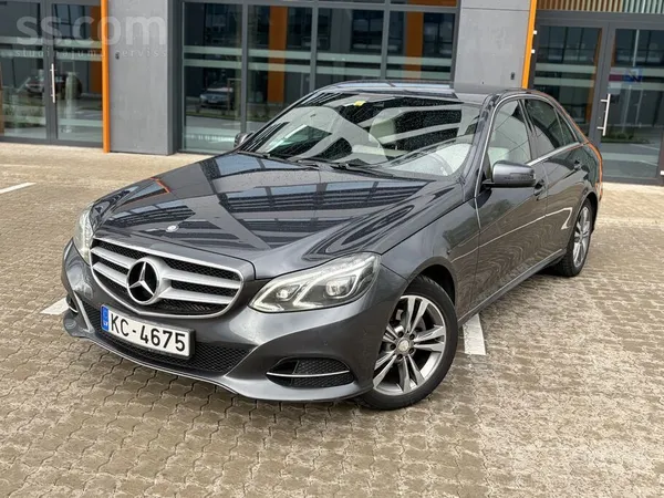 Pārdodu Mercedes Benz E220 Bluetec. 9G-Tronic, degvielas pateriņš 6L/100km.