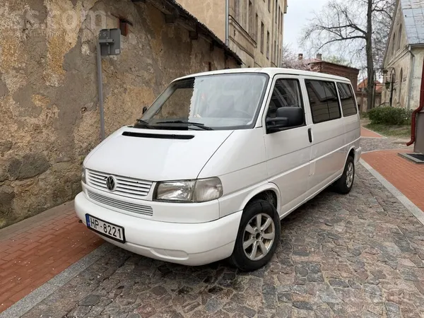 Skaists, balts VW Multivan 1996.g (Facelift), izieta jauna TA, auto neprasa