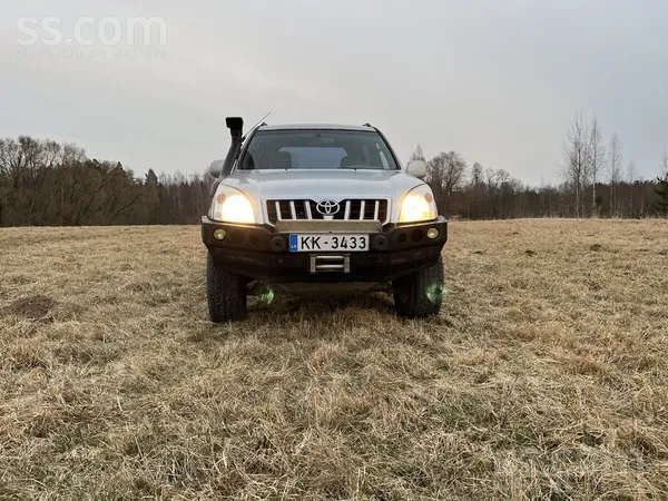 N1, 3.0D, mehānika, 3durvju. 
Īsts, jaudīgs džips gan ceļam, gan bezceļam,