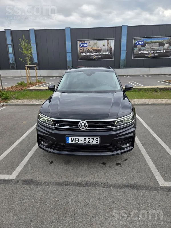 Volkswagen VW Tiguan R-Line "Black Edition" 2.0 Tdi 4Motion /