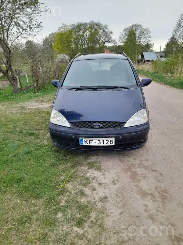 Ford Pārdodu auto labā stāvoklī