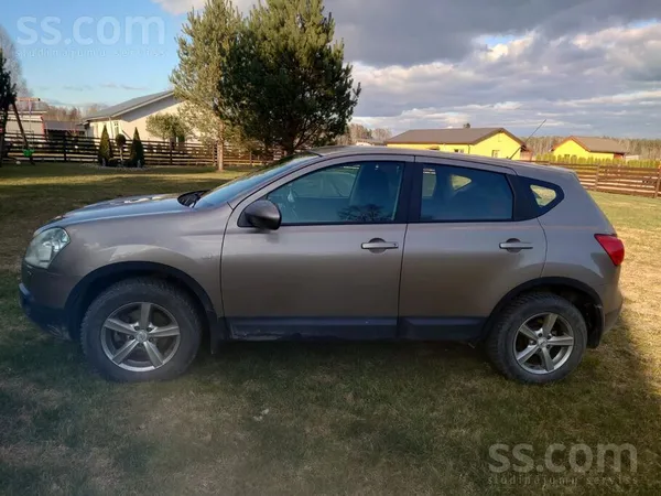 Nissan Pārdošanā vienkāršs, uzticams auto. Tehniski viss 
