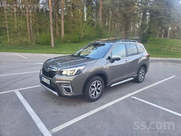 Pārdodu uzticamu un praktisku apvidus auto – Subaru Forester 2021 ar 2.0 ben