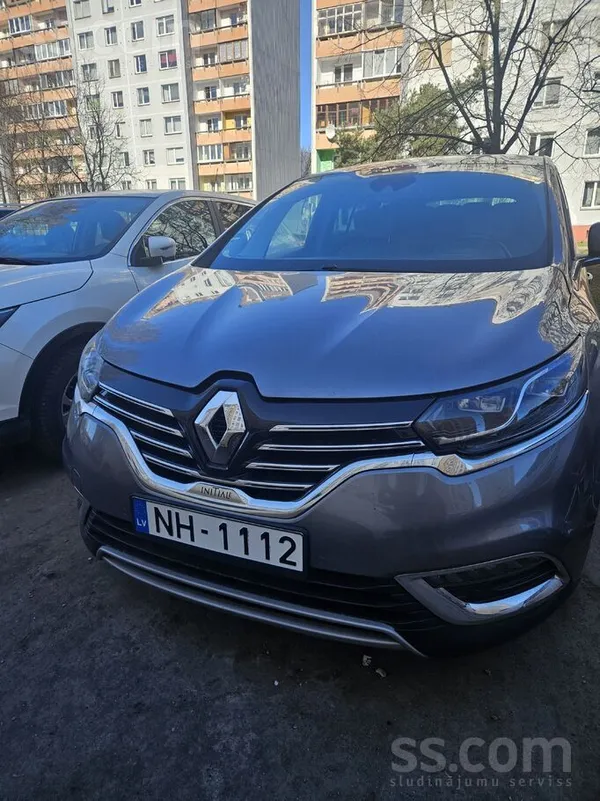 Renault Продаю рено эспейс inicial pāris. В комплекте 2 кл