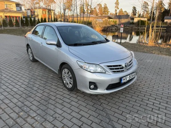 Toyota Pārdod Toyota Corolla, 1, 6 benzīna dzinējs, ļoti 