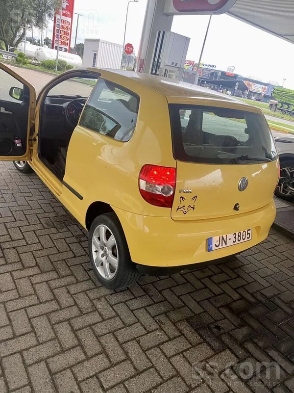 Pārdod super auto. Tehniskā apskate nav izieta, nerāda odometrs. Stāv garāžā
