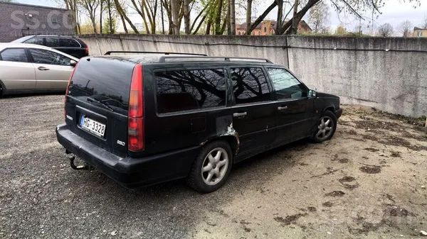 Volvo 850, 2.5 Tdi, автомат. На ходу, без ТО. Двигатель работает отлично, ко