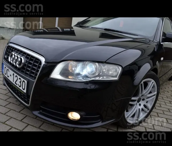 Audi Pardodu audi. Viss strādā. Ir nelieli virsbūves de