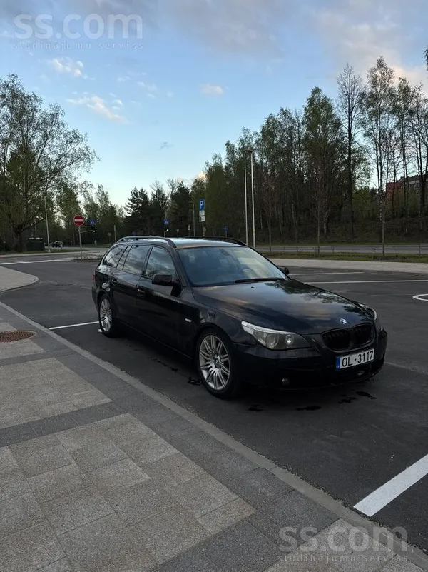 Продается машина bmw 535d автомат, в хорошем техническом и визуальном состоя