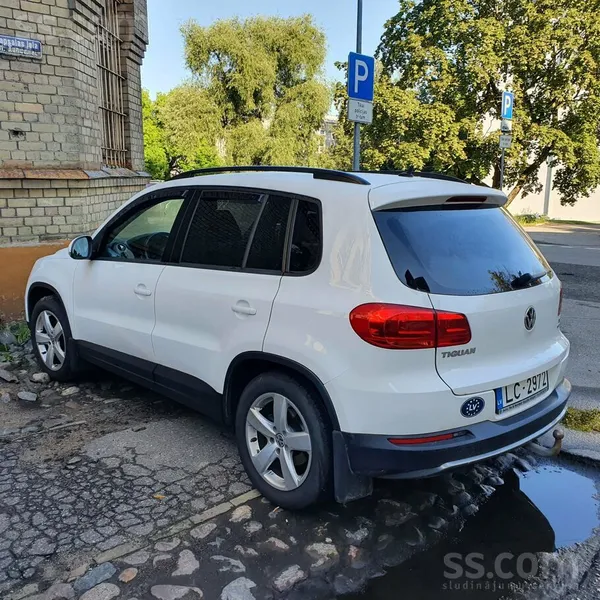 Volkswagen Pardod VW Tiguan 2011 novembris, 2.0l 81kw. Reals 
