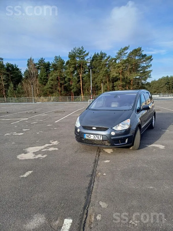 Ford S-Max