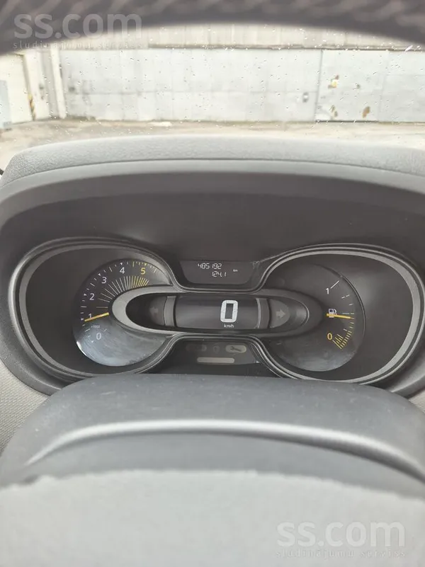 Renault Pardod busiņu kas braucis Nīderlandes un Zviedrija