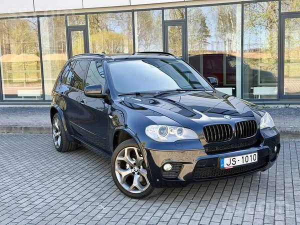 BMW 30D, 180kw, m-sport package, mazs oriģinālais nobr