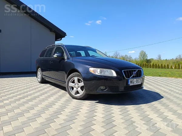 Volvo Pārdod Volvo V70