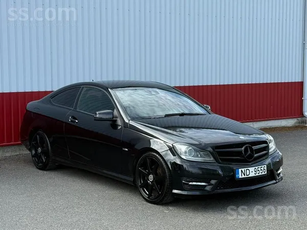 Mercedes Pārdod Mercedes C220 , Facelift modelis , Amg Pako