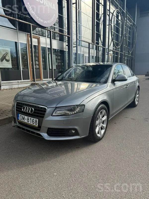Audi 4500€